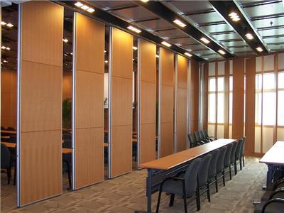 專業(yè)酒店活動隔斷與高隔間服務 提升會議及展覽效率的關鍵